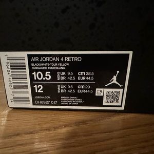 AIR JORDAN 4 RETRO Lightning’s size 10.5